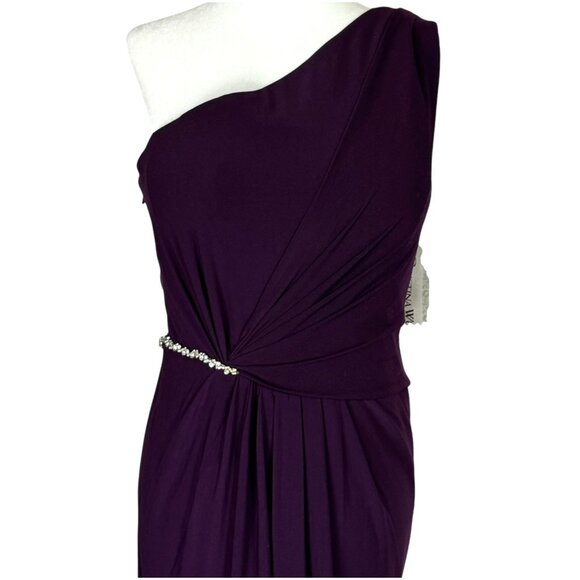 Christina Wu One-Shoulder Burgundy Gown - Picture 7 of 11